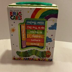 Eric Carle Rainbow Learning 11 small picture books